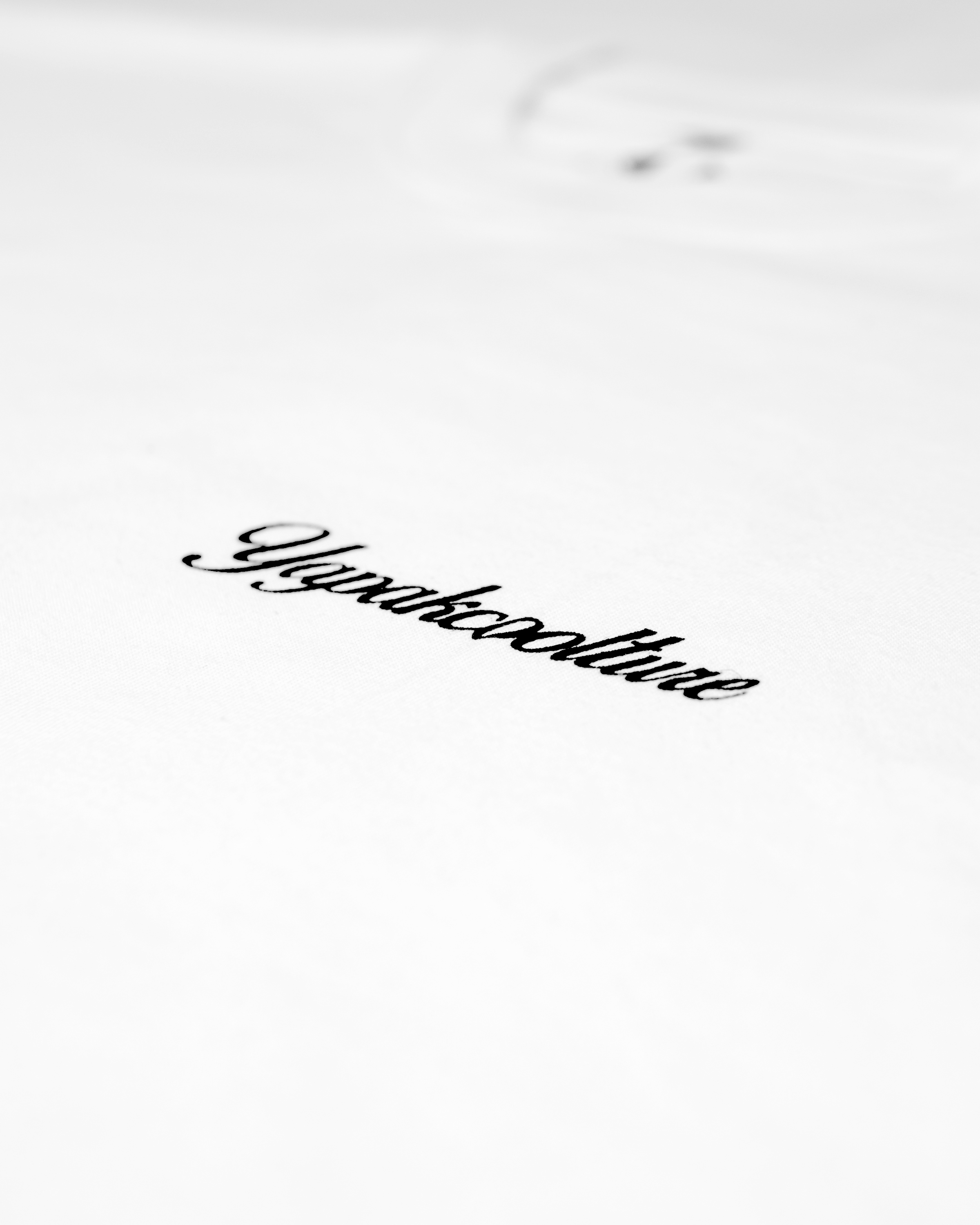 YapakCoolture Essential Crop Box Tee – White Oversize